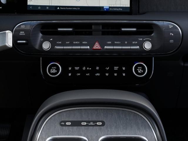 Hyundai Palisade Hybrid Vehicle Full-screen Gallery Image 16