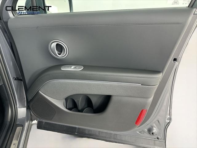 Hyundai Palisade Vehicle Full-screen Gallery Image 33