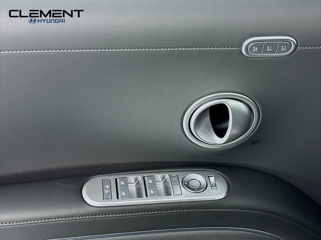 Hyundai Palisade Vehicle Full-screen Gallery Image 24