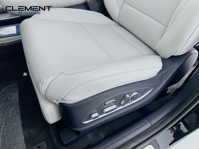 Hyundai Palisade Hybrid Vehicle Full-screen Gallery Image 26