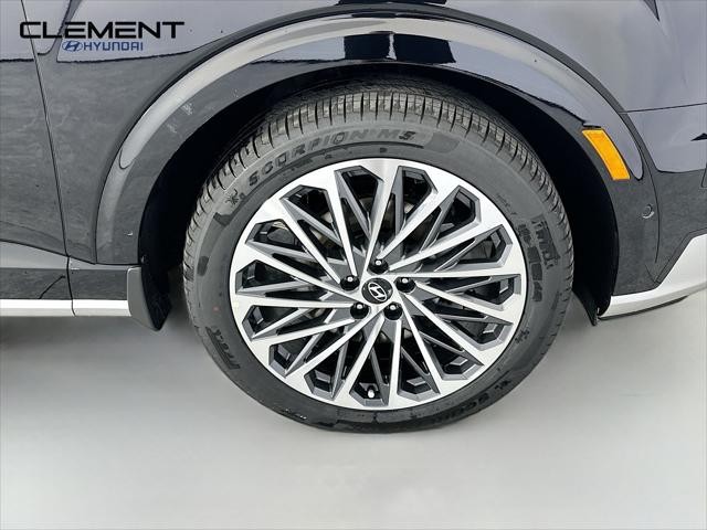 Hyundai Palisade Hybrid Vehicle Full-screen Gallery Image 34