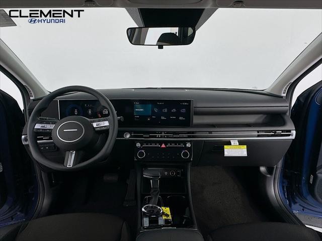 Hyundai Tucson Vehicle Full-screen Gallery Image 11