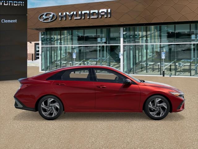 Hyundai Elantra Vehicle Image 07