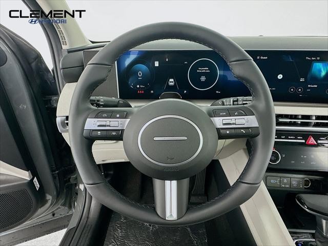 Hyundai Tucson Vehicle Full-screen Gallery Image 13