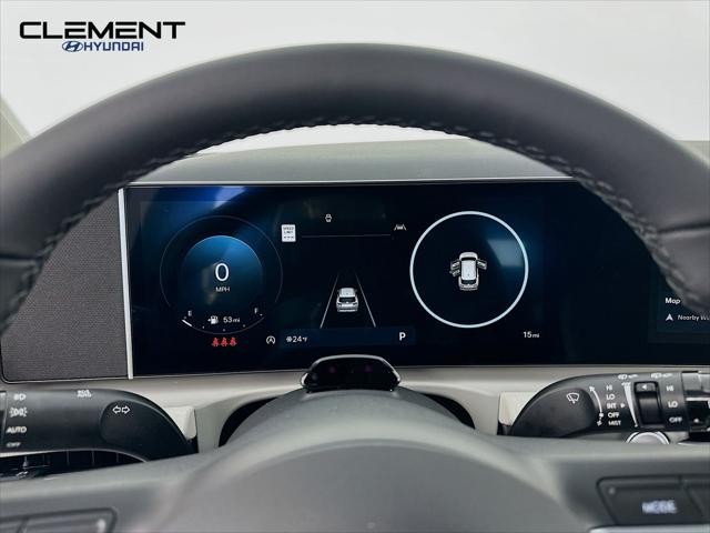 Hyundai Tucson Vehicle Full-screen Gallery Image 16