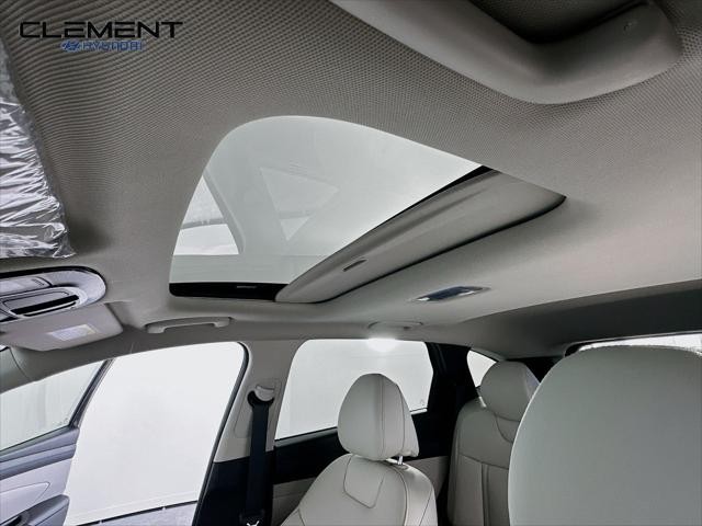 Hyundai Tucson Vehicle Full-screen Gallery Image 22