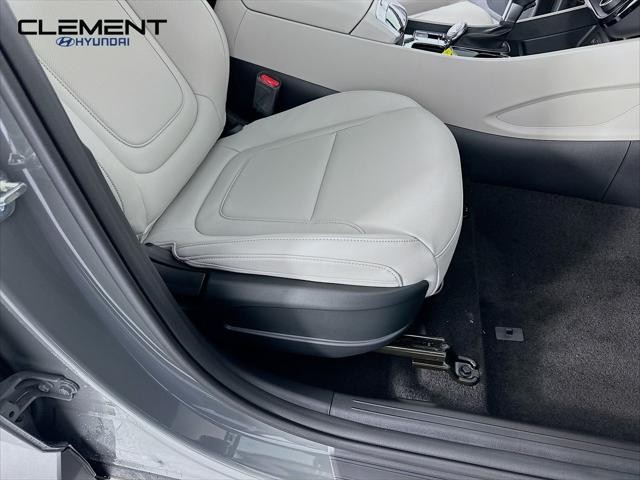 Hyundai Tucson Vehicle Full-screen Gallery Image 29