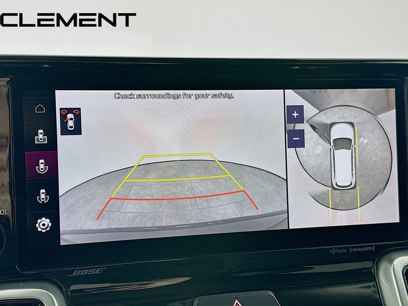 Kia Sorento Vehicle Full-screen Gallery Image 19