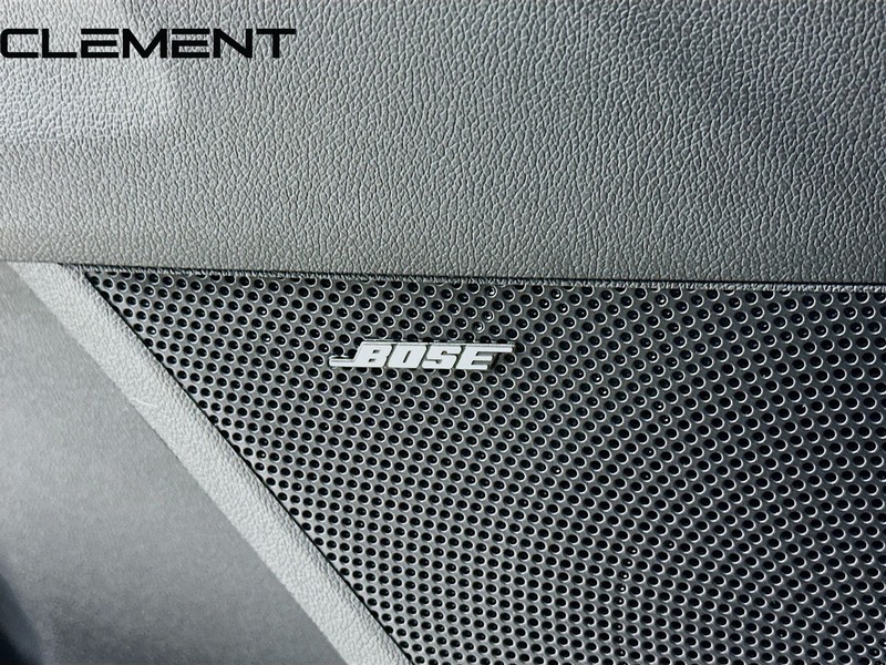 Kia Sorento Vehicle Full-screen Gallery Image 26