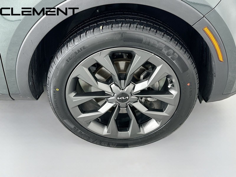 Kia Sorento Vehicle Full-screen Gallery Image 38