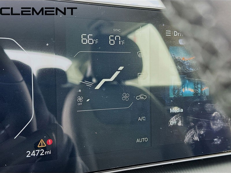 Kia K4 Vehicle Full-screen Gallery Image 21