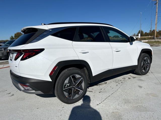 Hyundai Tucson Vehicle Full-screen Gallery Image 6