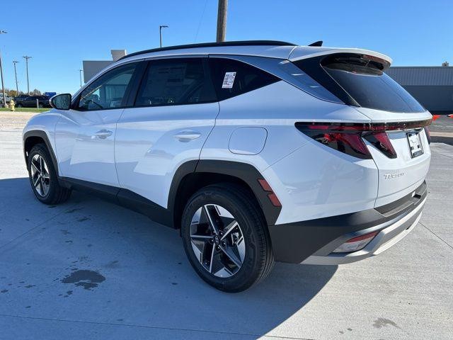 Hyundai Tucson Vehicle Full-screen Gallery Image 8