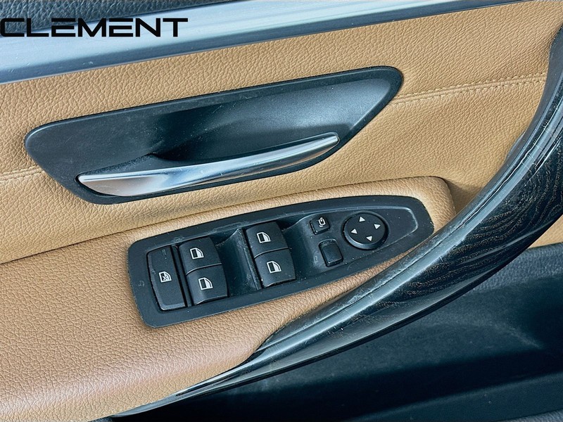 BMW 4 Series Vehicle Full-screen Gallery Image 27