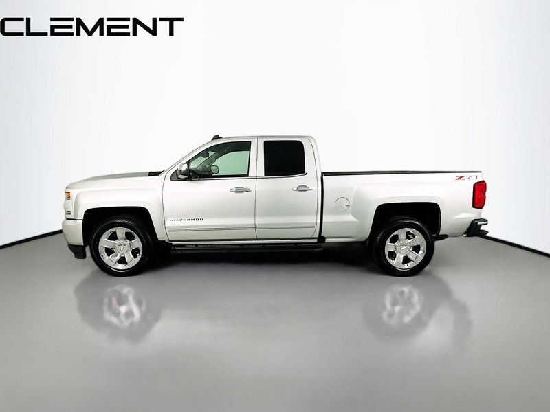 Chevrolet Silverado 1500 Vehicle Full-screen Gallery Image 04
