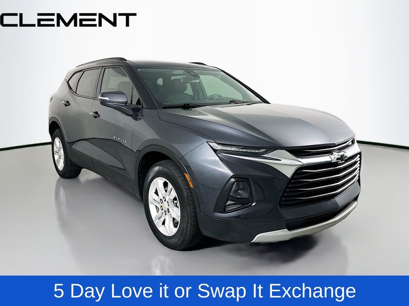 Chevrolet Blazer Vehicle Full-screen Gallery Image 03