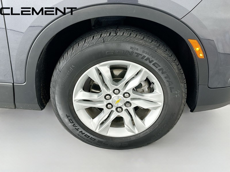 Chevrolet Blazer Vehicle Full-screen Gallery Image 35