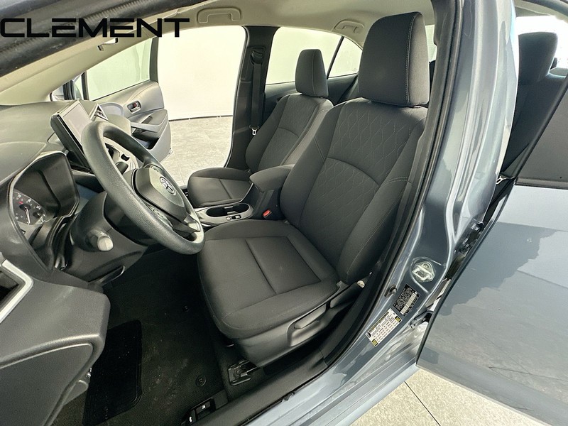 Toyota Corolla Vehicle Full-screen Gallery Image 27