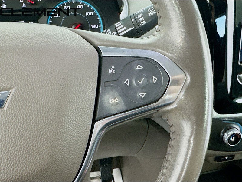 Chevrolet Traverse Vehicle Full-screen Gallery Image 16