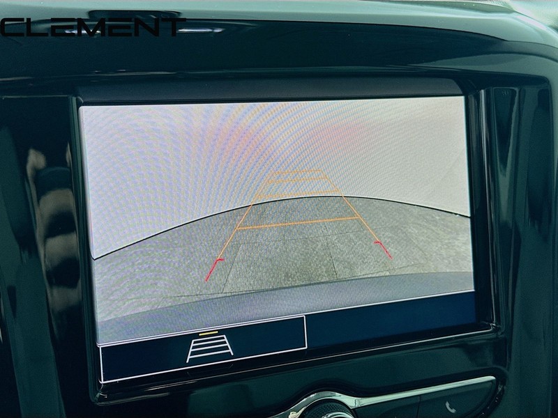 Chevrolet Traverse Vehicle Full-screen Gallery Image 19