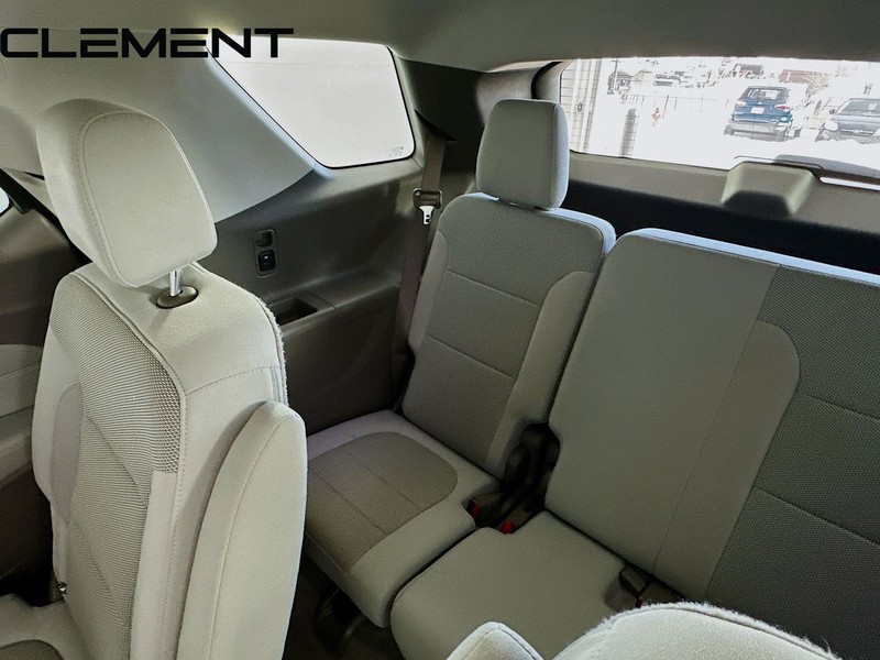 Chevrolet Traverse Vehicle Full-screen Gallery Image 31