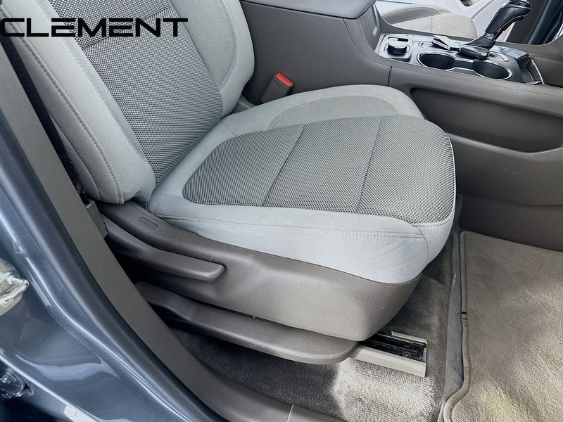 Chevrolet Traverse Vehicle Full-screen Gallery Image 33