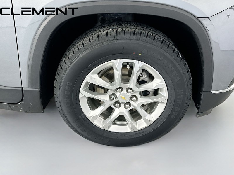 Chevrolet Traverse Vehicle Full-screen Gallery Image 36