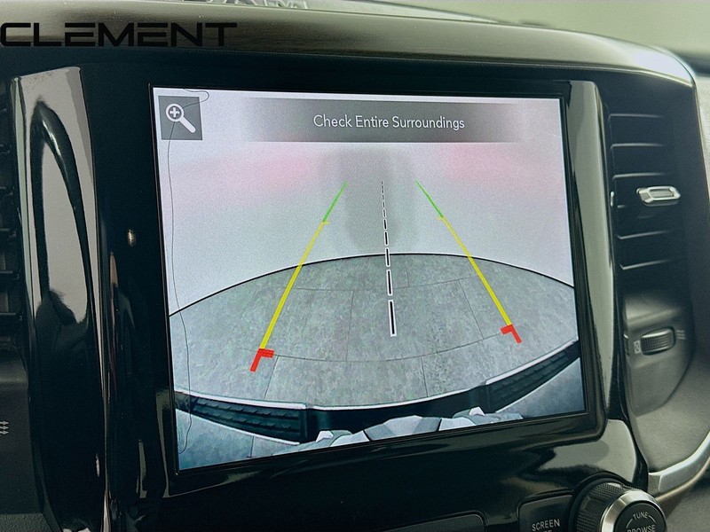 Ram 1500 Vehicle Full-screen Gallery Image 19