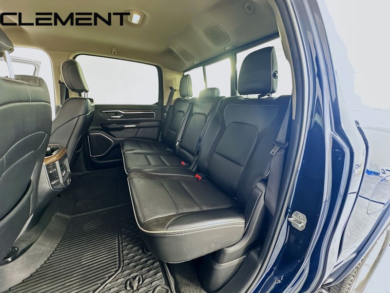 Ram 1500 Vehicle Full-screen Gallery Image 31