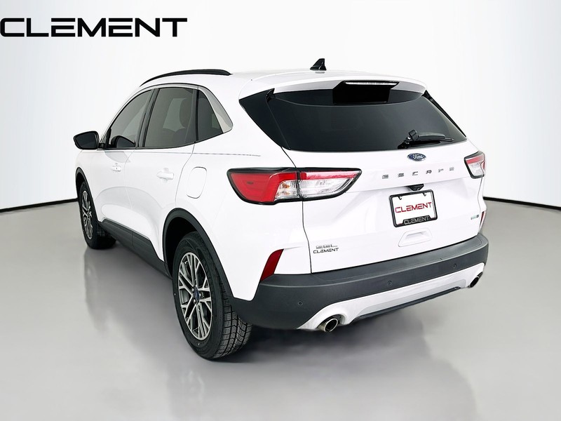 Ford Escape Vehicle Image 10