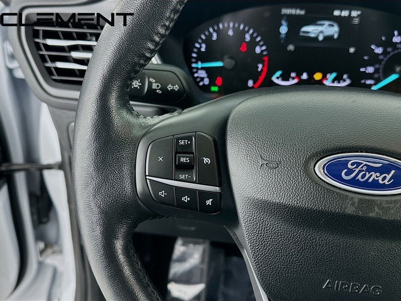 Ford Escape Vehicle Image 15