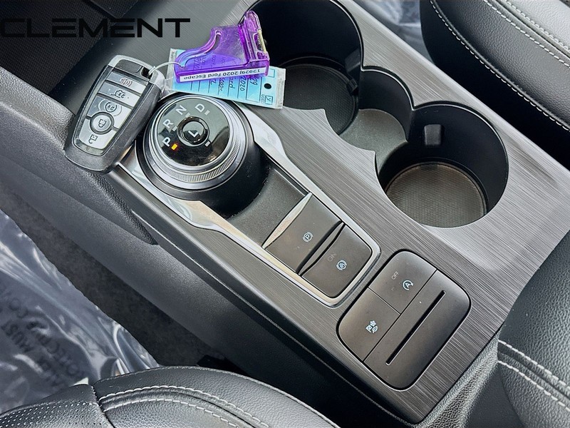 Ford Escape Vehicle Image 24