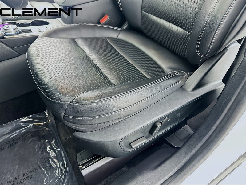 Ford Escape Vehicle Image 28