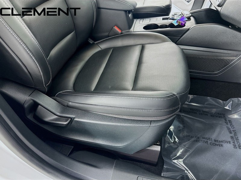 Ford Escape Vehicle Image 33