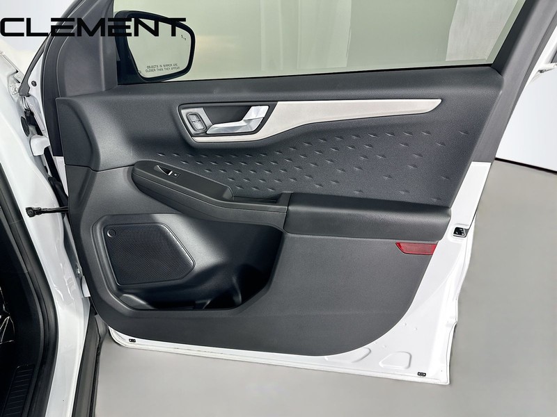 Ford Escape Vehicle Image 35