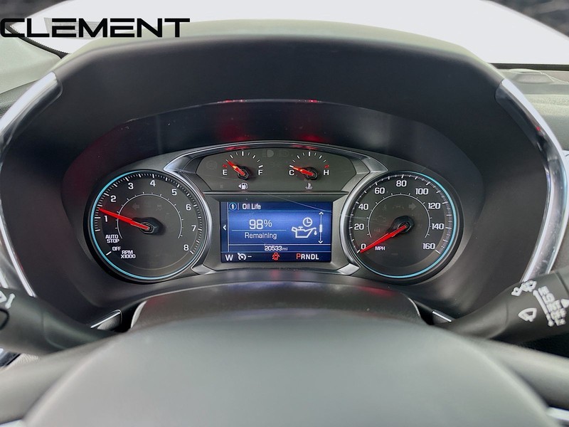 Chevrolet Equinox Vehicle Full-screen Gallery Image 17