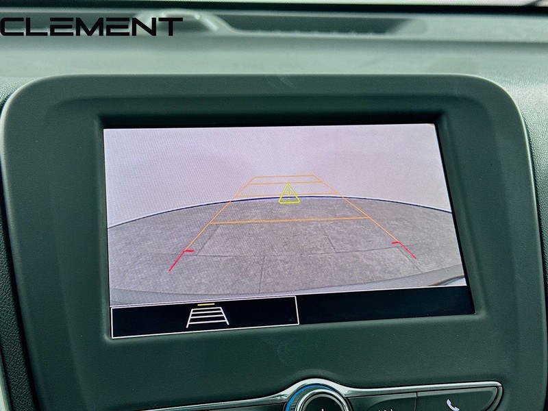 Chevrolet Equinox Vehicle Full-screen Gallery Image 19