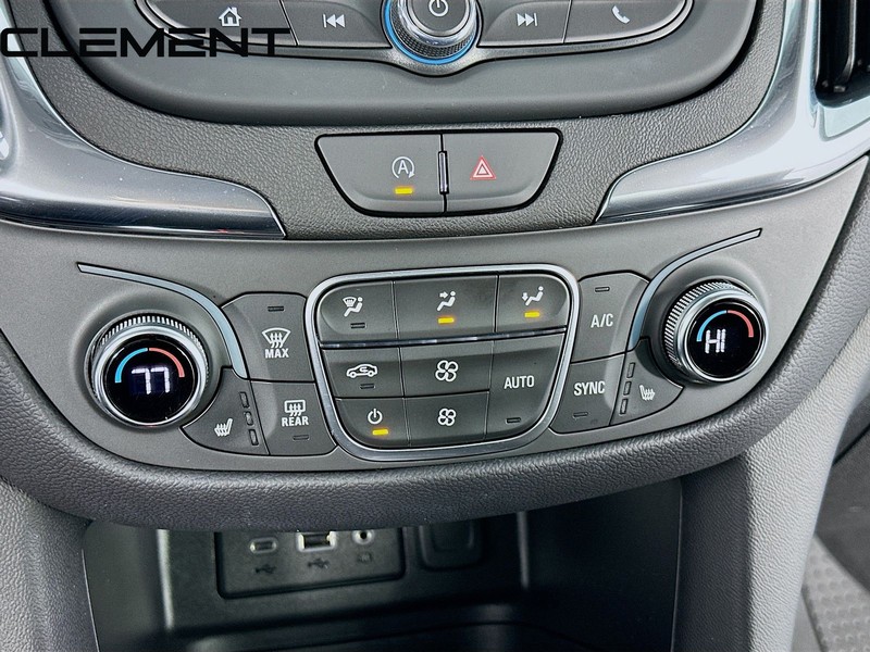 Chevrolet Equinox Vehicle Full-screen Gallery Image 21