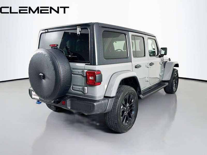 Jeep Wrangler 4xe Vehicle Full-screen Gallery Image 6