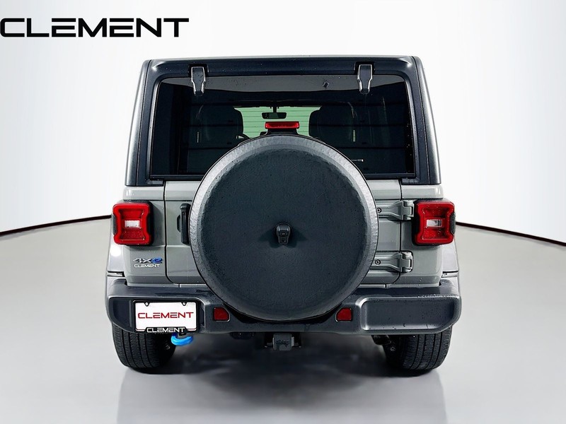 Jeep Wrangler 4xe Vehicle Full-screen Gallery Image 7