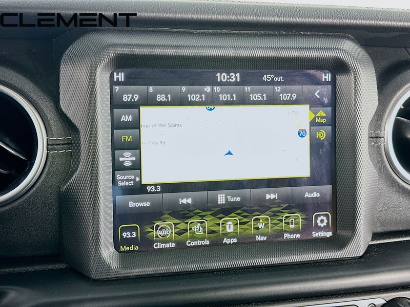 Jeep Wrangler 4xe Vehicle Full-screen Gallery Image 18