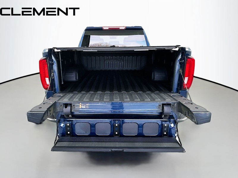 GMC Sierra 1500 Vehicle Full-screen Gallery Image 9