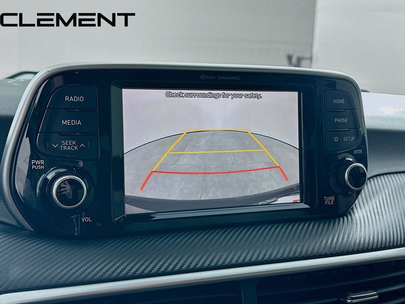 Hyundai Tucson Vehicle Full-screen Gallery Image 19