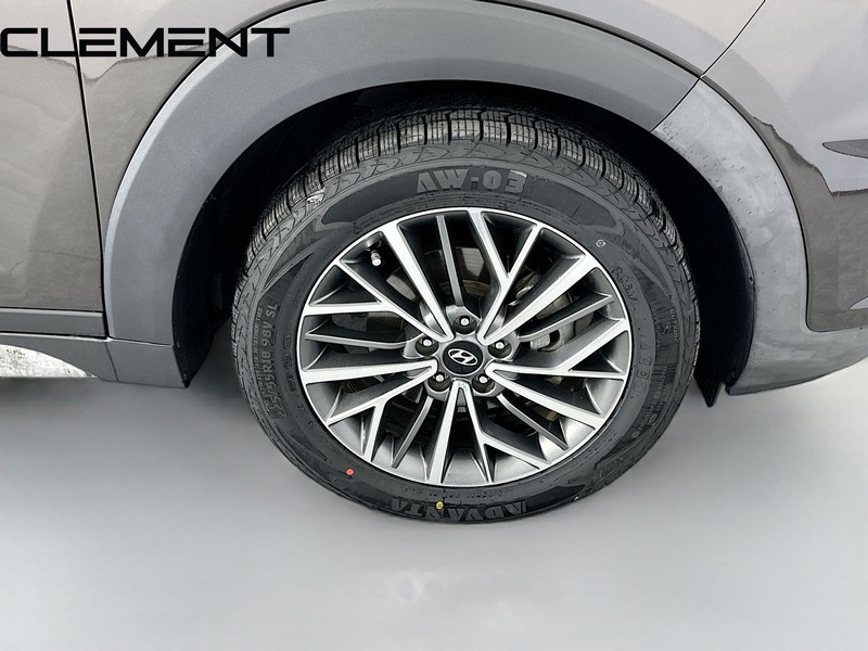 Hyundai Tucson Vehicle Full-screen Gallery Image 35