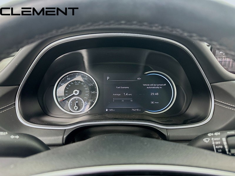 Genesis GV80 Vehicle Full-screen Gallery Image 17