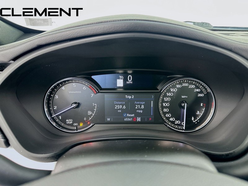 Cadillac XT4 Vehicle Full-screen Gallery Image 17