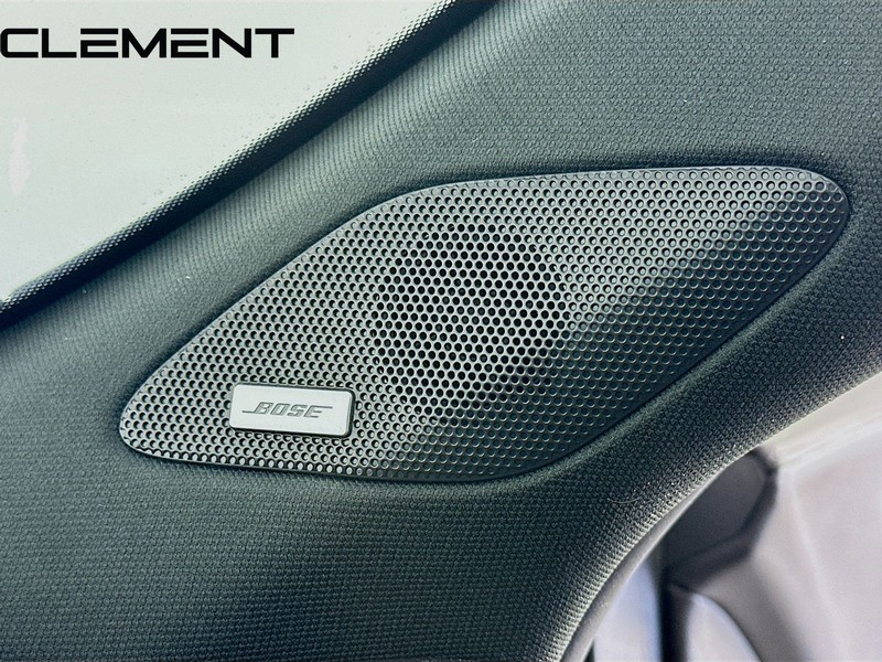 Cadillac XT4 Vehicle Full-screen Gallery Image 26