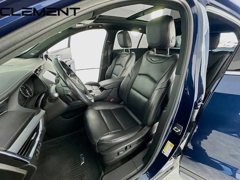 Cadillac XT4 Vehicle Full-screen Gallery Image 31