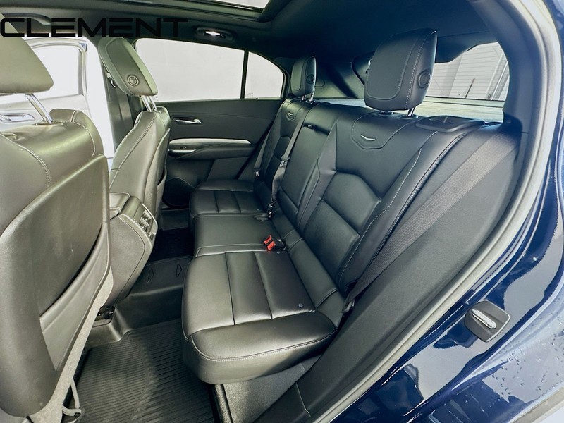 Cadillac XT4 Vehicle Full-screen Gallery Image 33