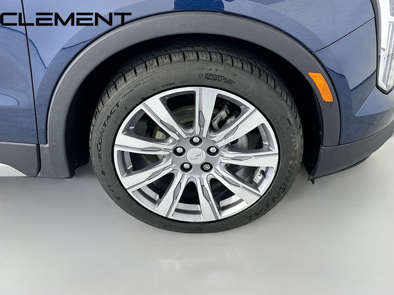 Cadillac XT4 Vehicle Full-screen Gallery Image 38